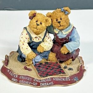 Boyds Bears Ava & Rae Ann Rainy Afternoon  #2277983 Bearstone Collection W/ Box